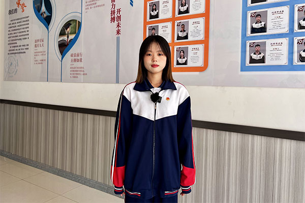 學(xué)生代表“技能成才 強(qiáng)國(guó)有我”主題演講——付雅欣