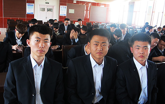 優(yōu)秀畢業(yè)生