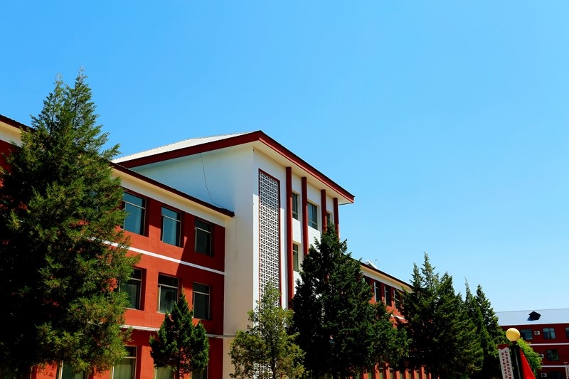 南校區(qū)教學樓